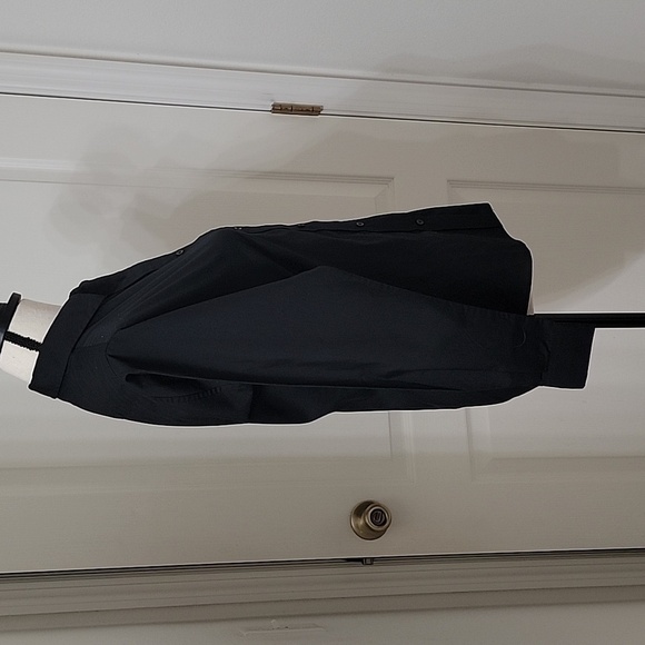 Port Authority Size XS Black Button Down Long Sleeve Blouse, Exc. Used Condition - Picture 5 of 11